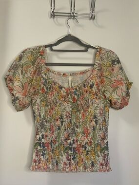 Anthropologie Floral Smocked Puff Sleeve Crop Top - size M